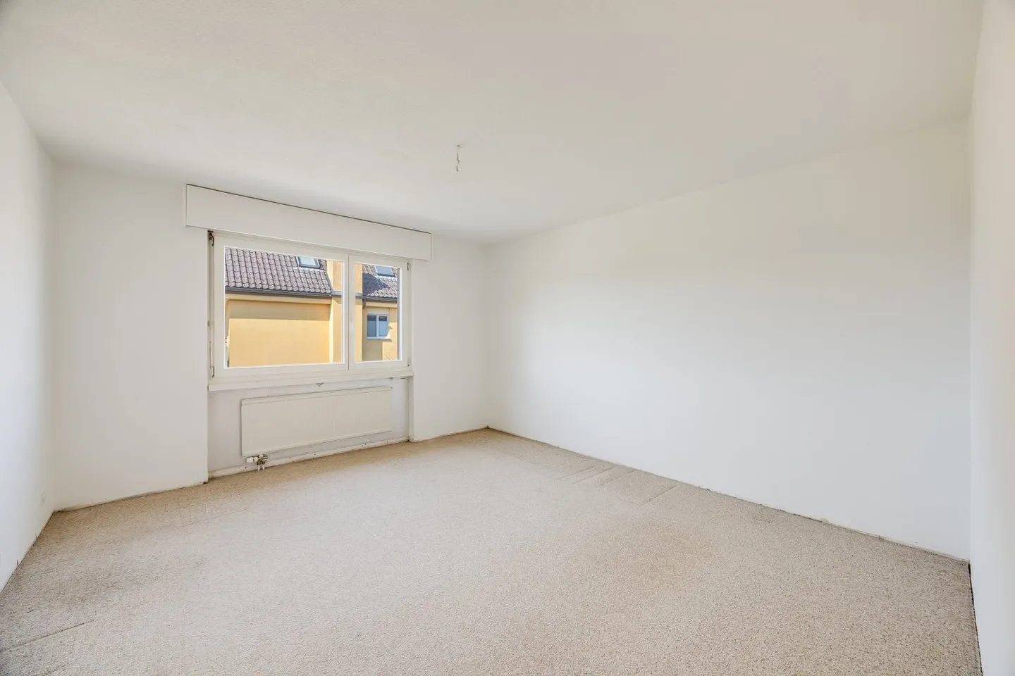 Charming Middle House, Quietly Located with Breathtaking View! - Photo 6 of 13