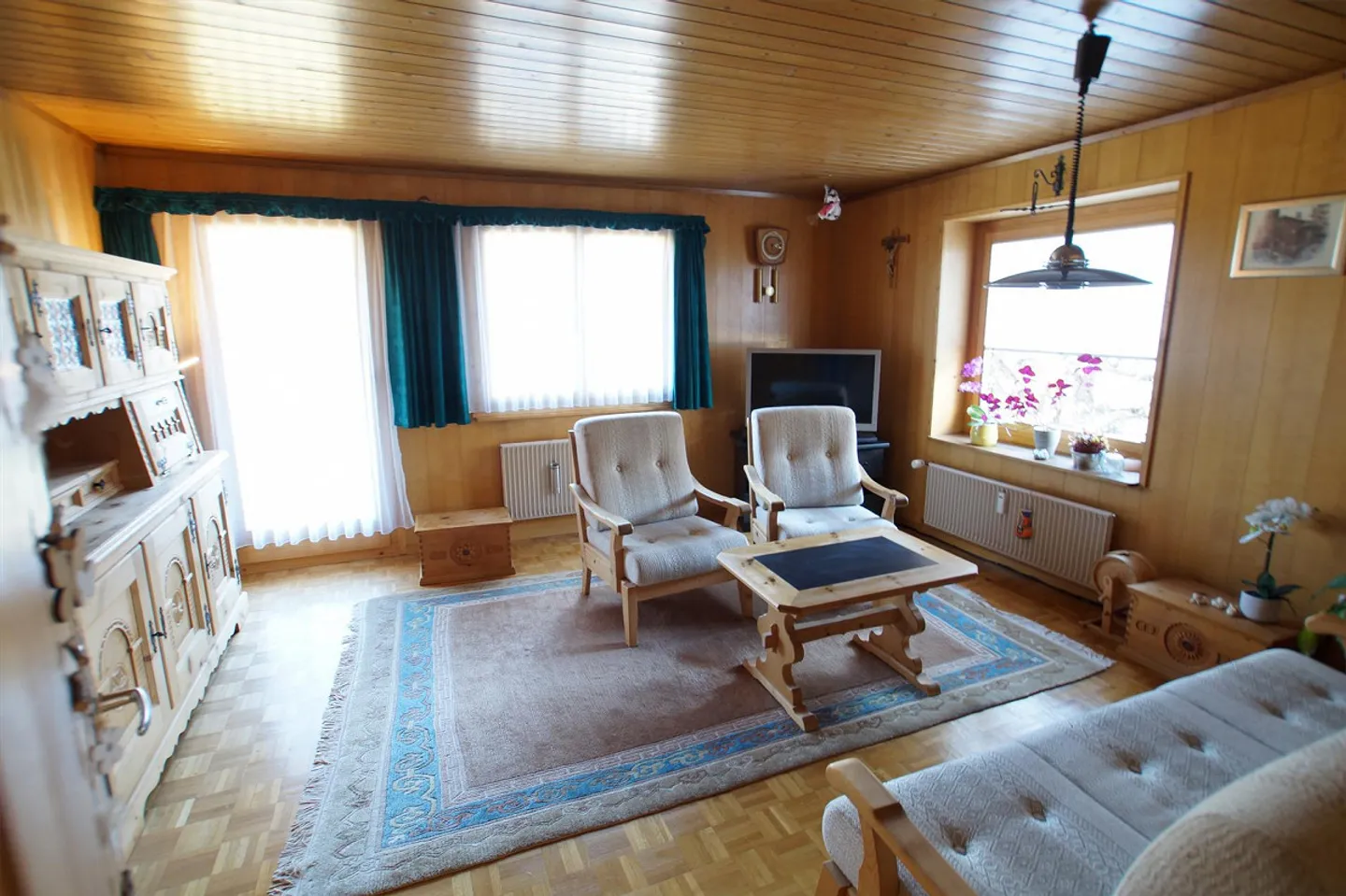 Maison trifamiliale avec grand espace extérieur à Sedrun - Photo 12 sur 27