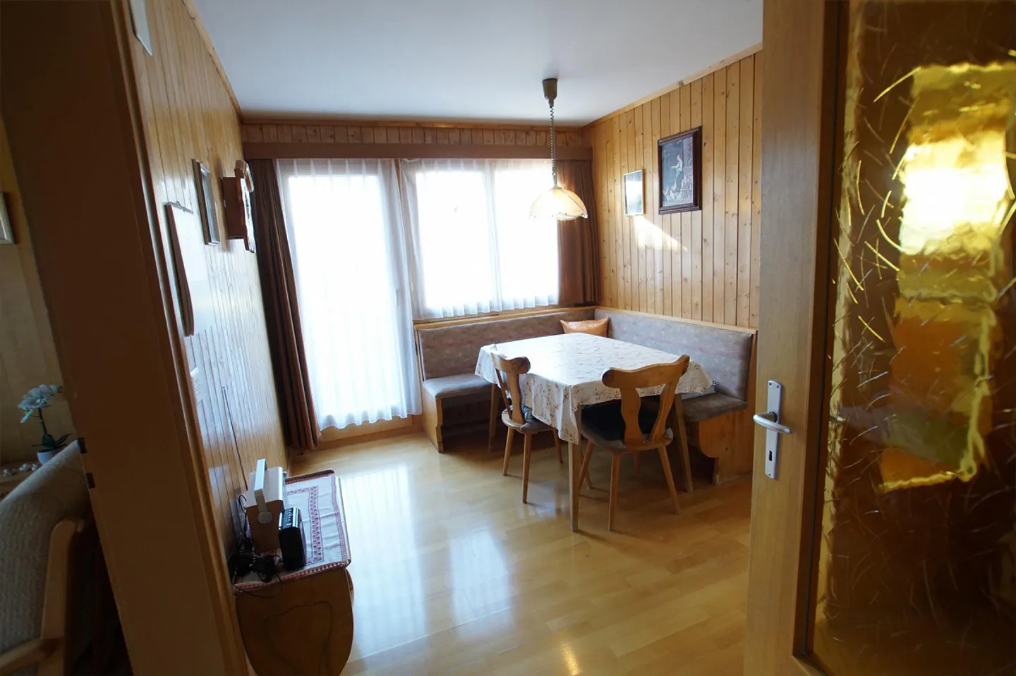 Maison trifamiliale avec grand espace extérieur à Sedrun - Photo 13 sur 27