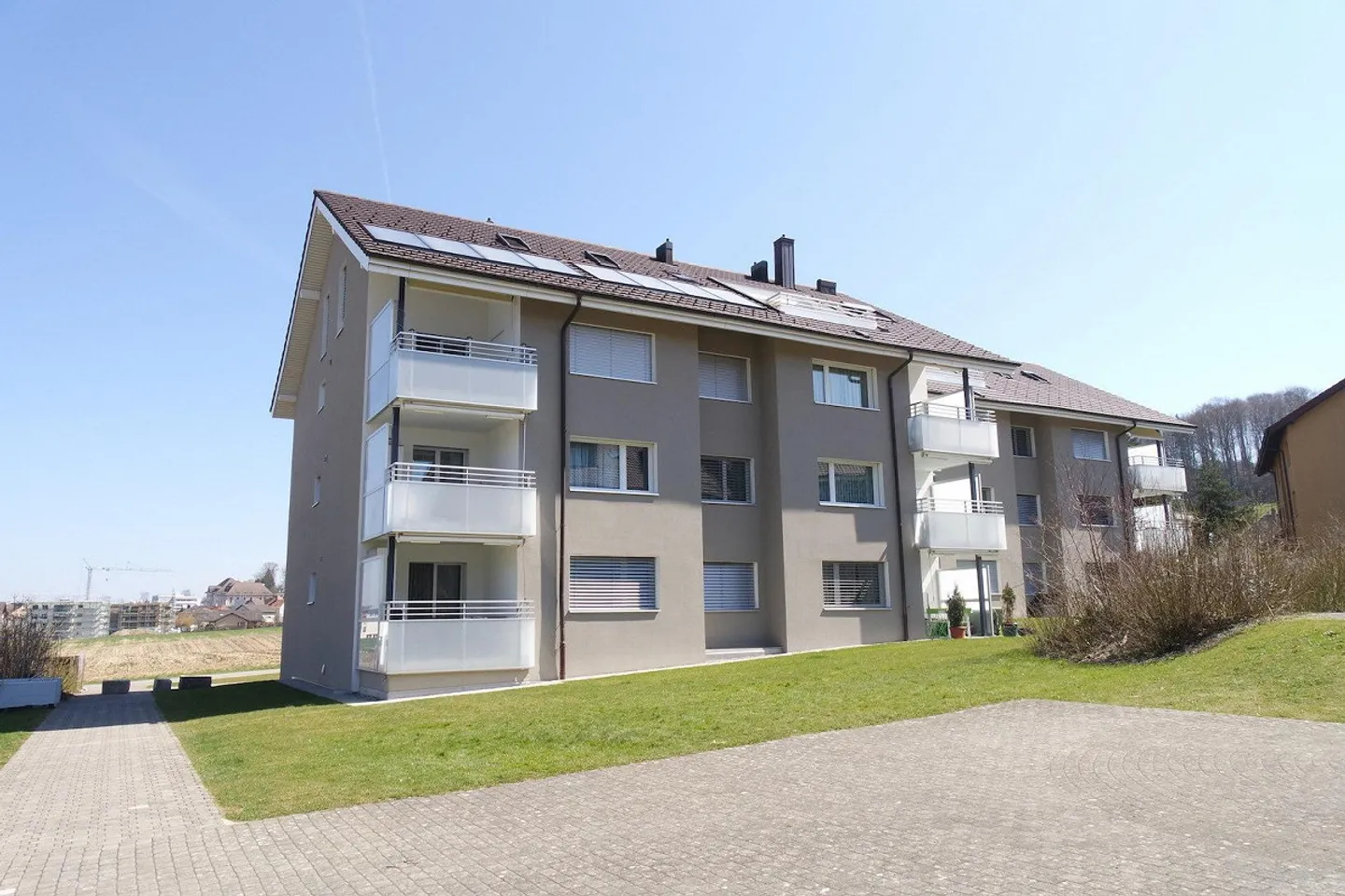 4.5 Room Apartment in Safenwil - Photo 1 of 13