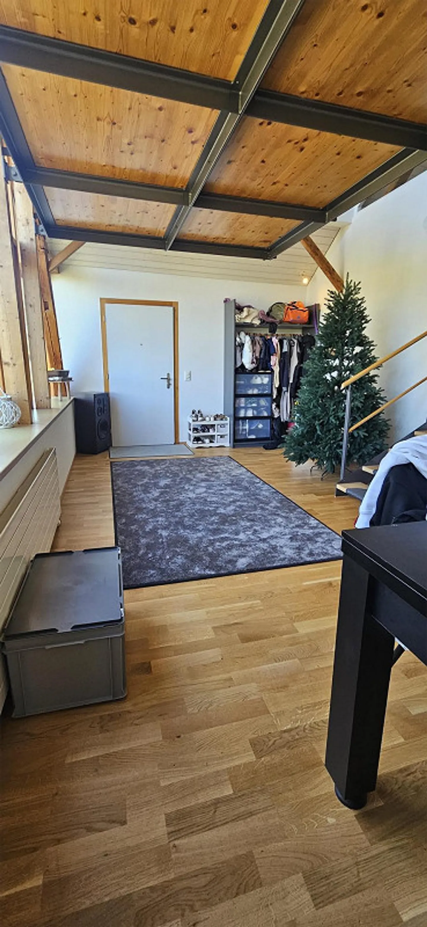 Geräumige 4.5 Zimmer Wohnung - Foto 2 von 16
