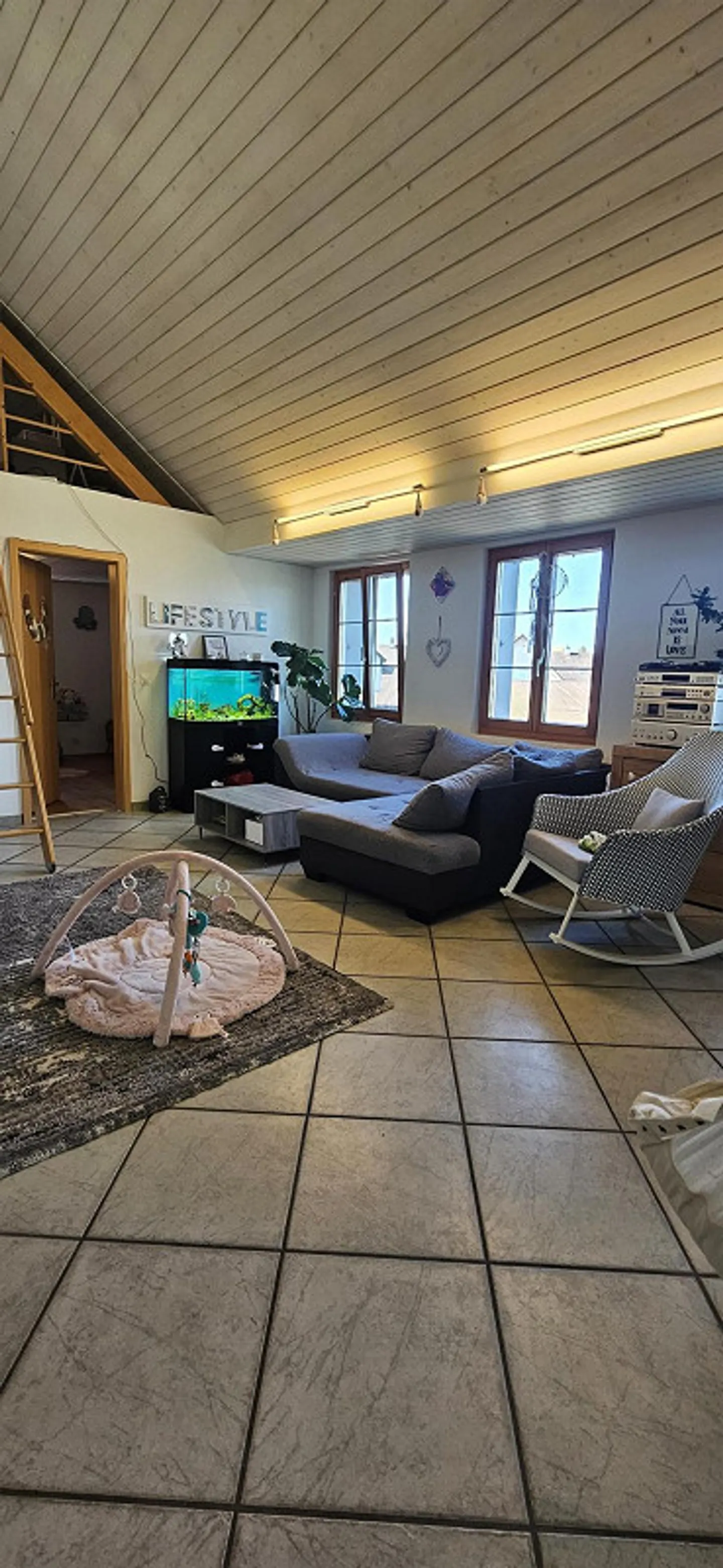 Geräumige 4.5 Zimmer Wohnung - Foto 7 von 16