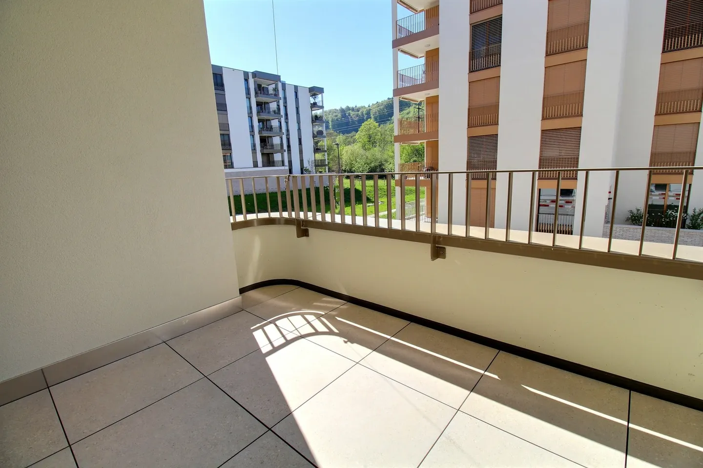 Magnificent 2.5 room new apartment in Marly! - Photo 2 of 8