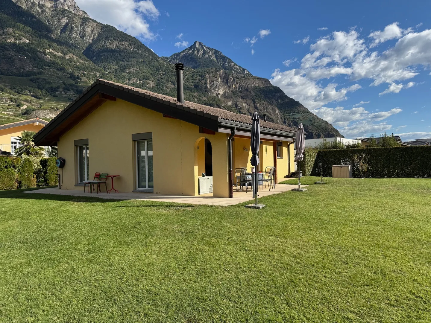 Villa - 4,5 pièces - Terrain 1'200 m2 - EXCLUSIF - Photo 3 sur 13