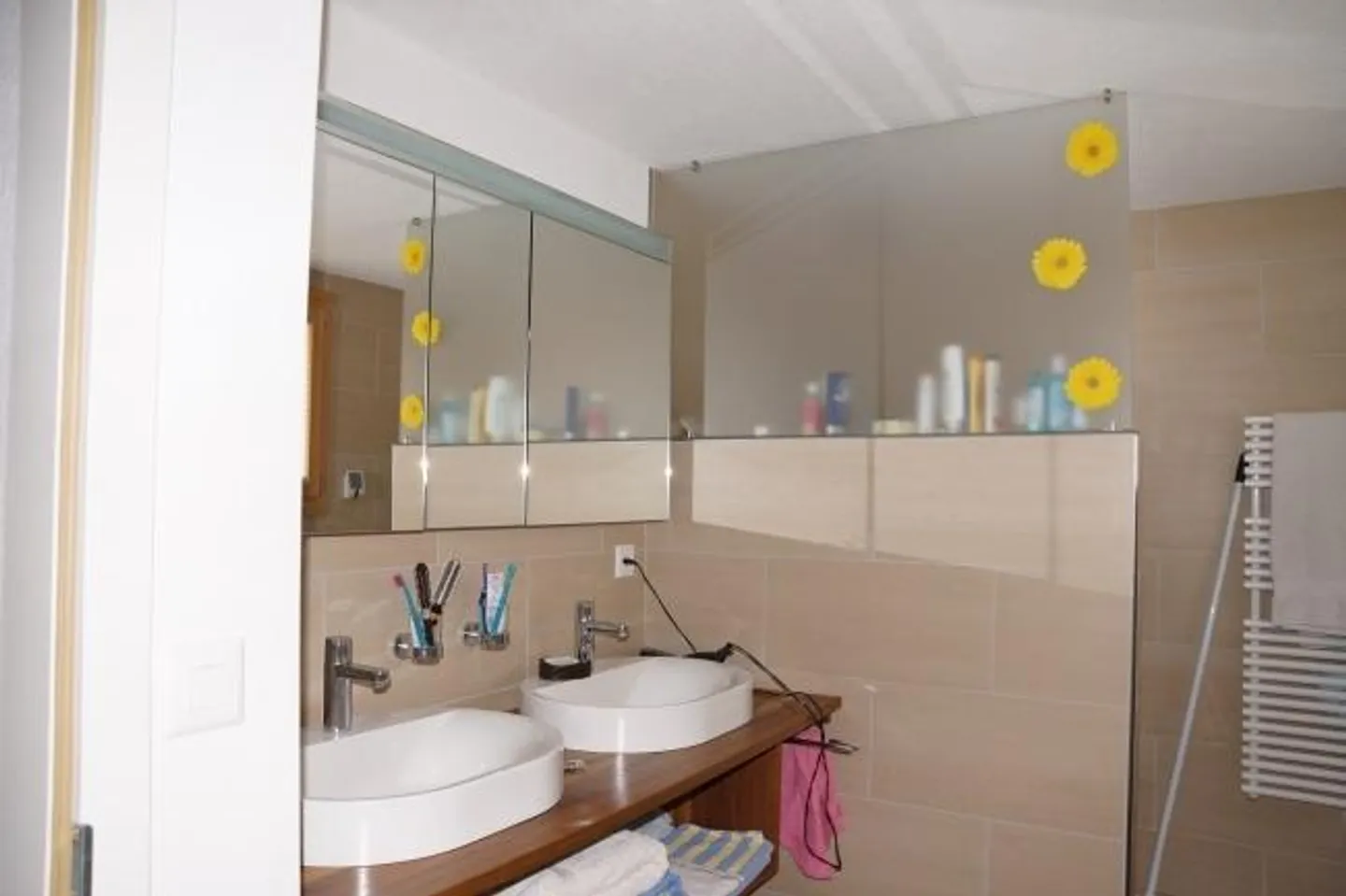 5-room single-family house with 2 garages - Photo 9 of 13