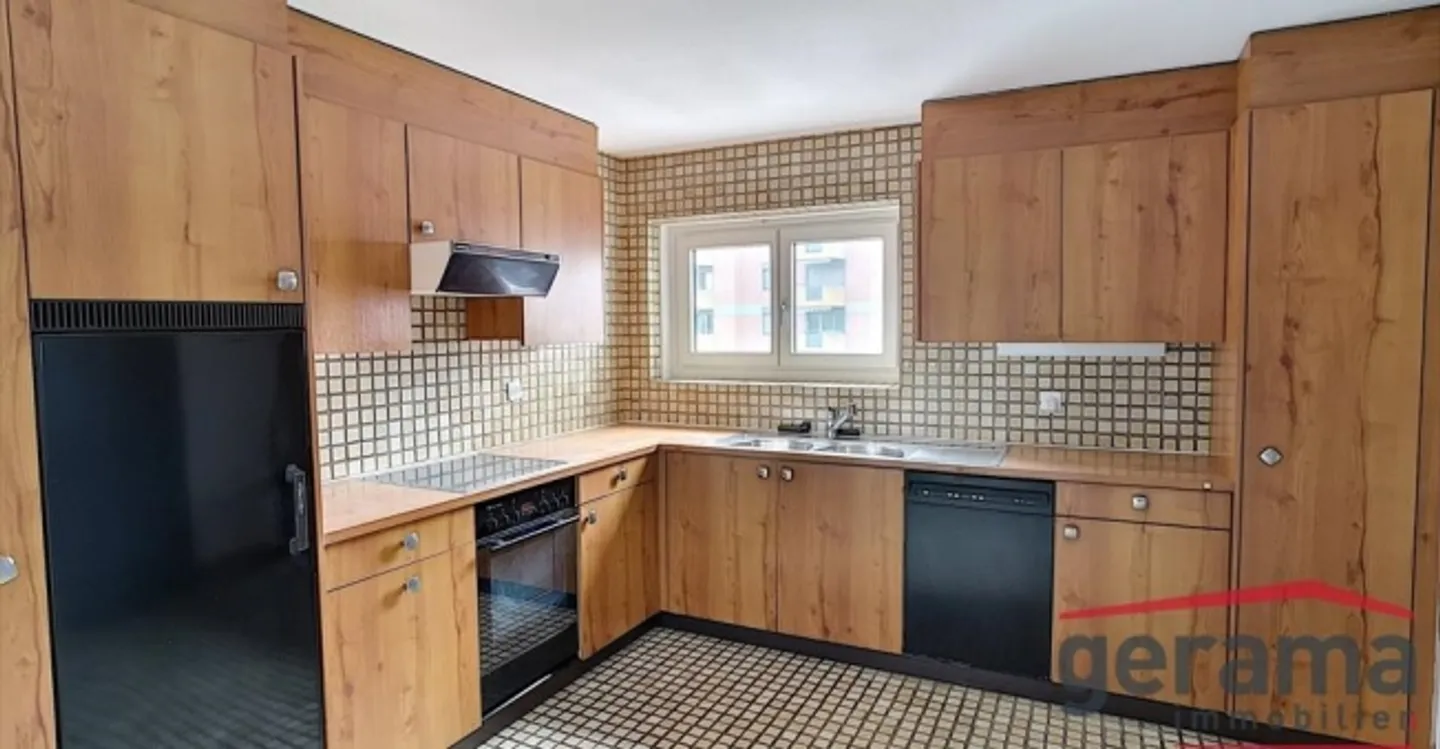 Bureau à louer - Photo 1 sur 8