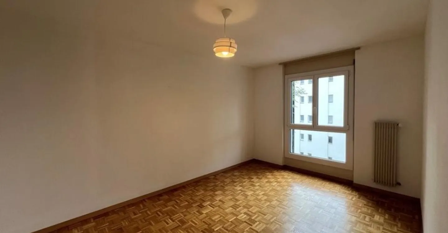 Bellissimo appartamento di 2 camere - Foto 2 di 4
