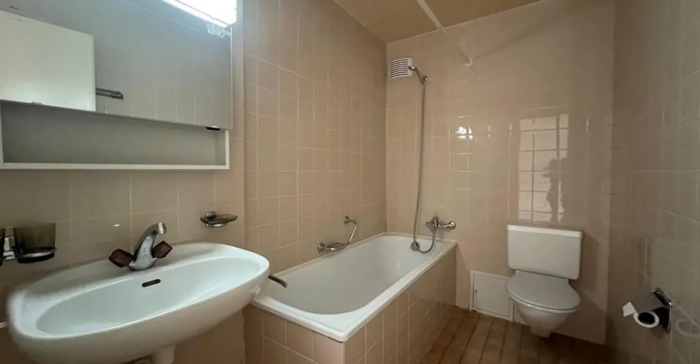 Bellissimo appartamento di 2 camere - Foto 3 di 4