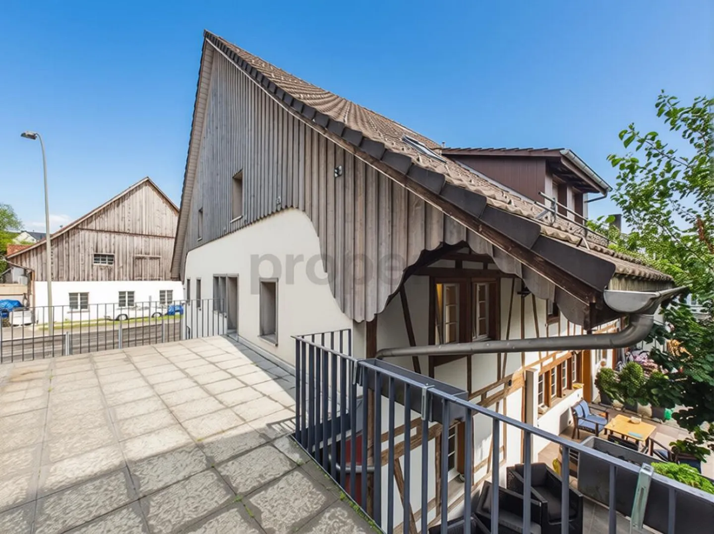 Luxus-EFH mit Pool und Gästehaus - Foto 6 von 12