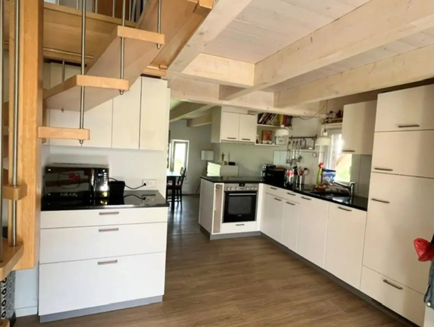 Dream apartment with lake view and park garden - Photo 11 of 11