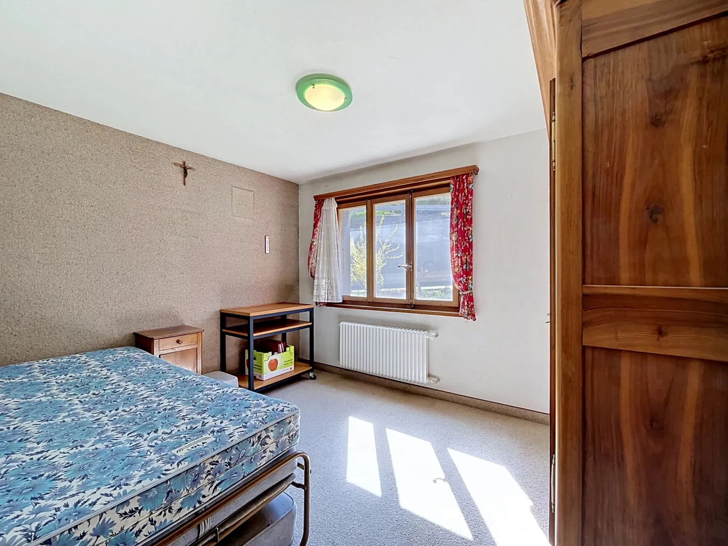 Grande maison avec 2 appartements et garage spacieux - Photo 4 sur 12
