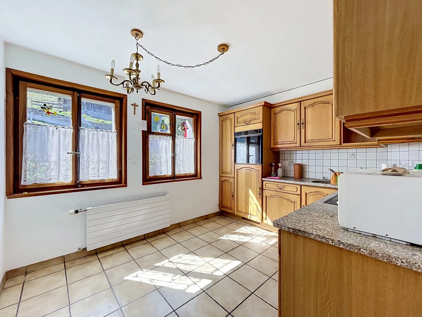 Grande maison avec 2 appartements et garage spacieux - Photo 7 sur 12