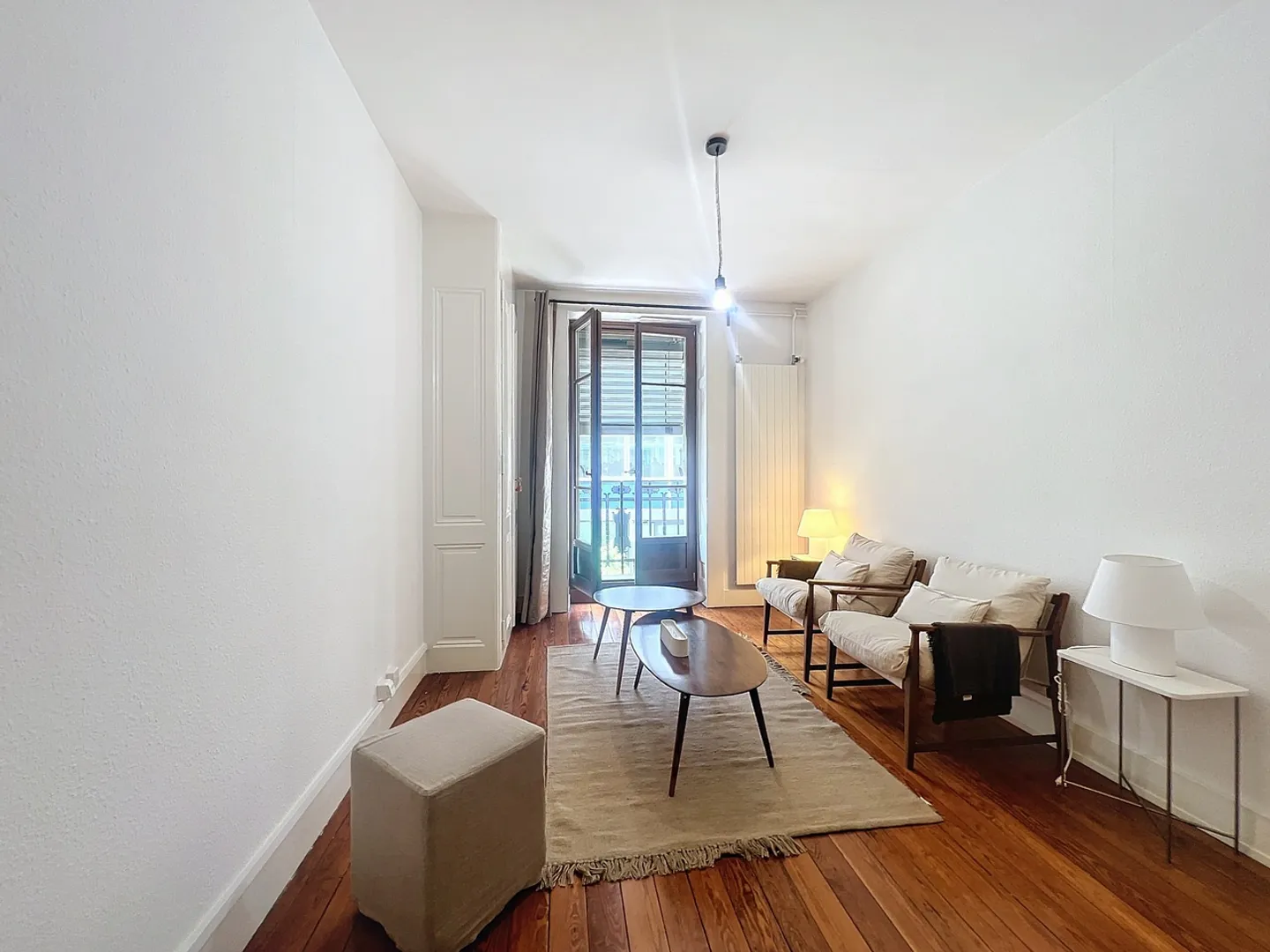 Wunderschöne möblierte Wohnung im Herzen von Eaux-Vives, nahe dem See! - Foto 3 von 7