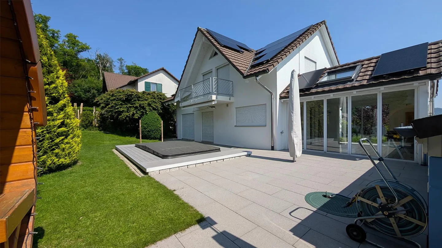 Casa nuova con lusso - Foto 2 di 21