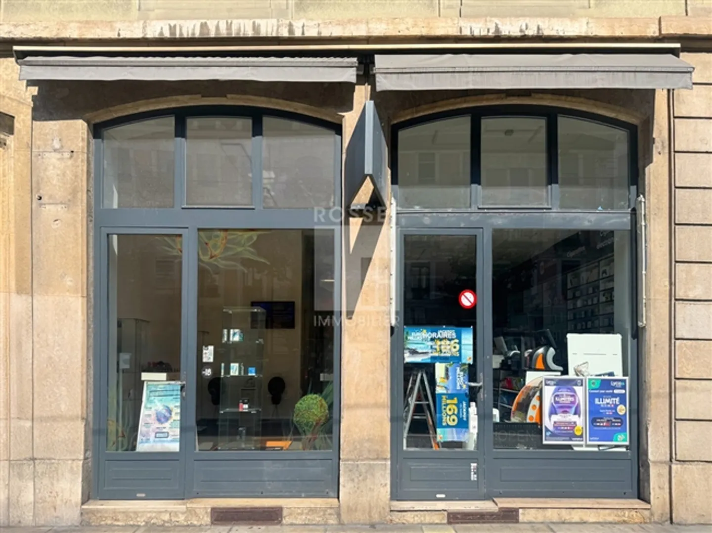 Arcade d'environ 67 m² au rez-de-chaussée - Photo 6 sur 6