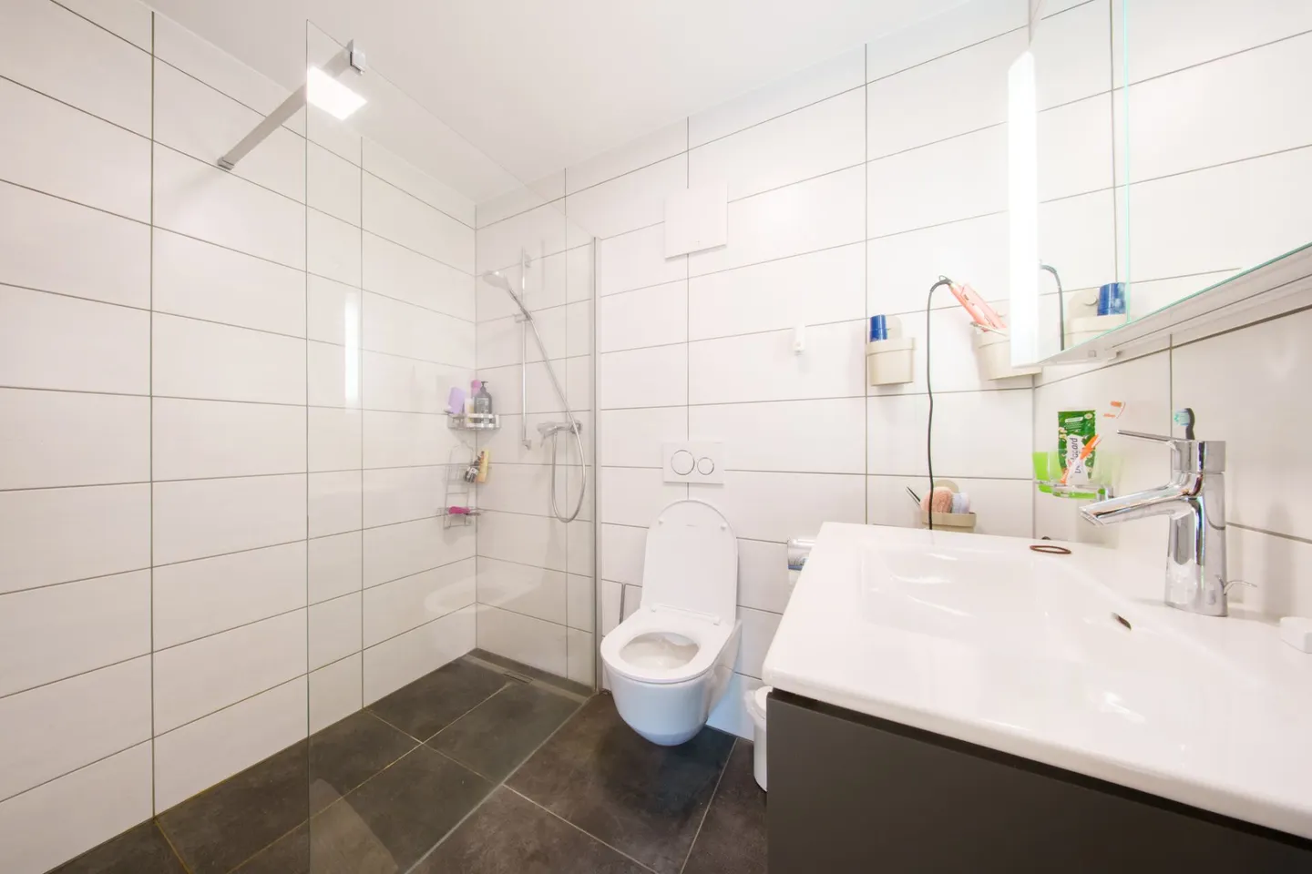 Very beautiful terraced house in modern and comfortable PPE - Photo 11 of 13