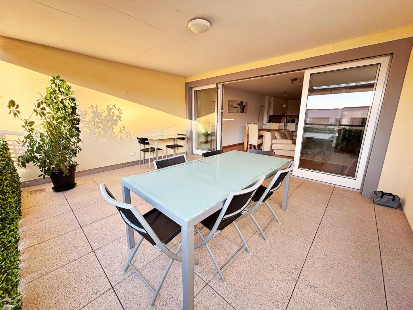 Beautiful furnished 3.5-room apartment in the city center of Montreux - Photo 1 of 13