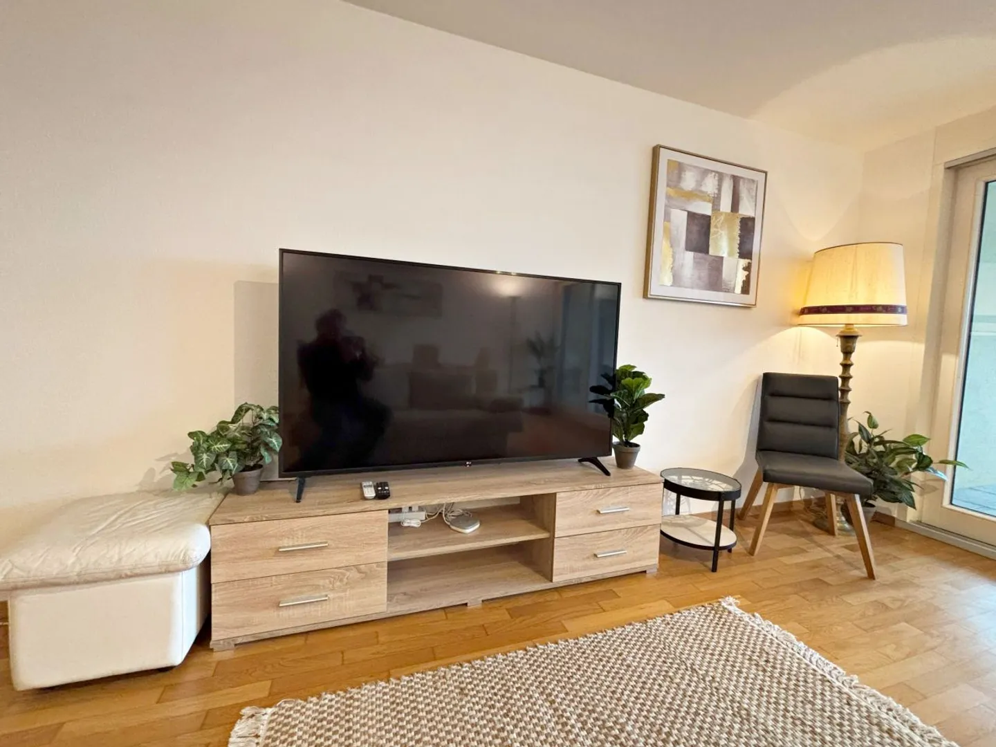 Beautiful furnished 3.5-room apartment in the city center of Montreux - Photo 5 of 13