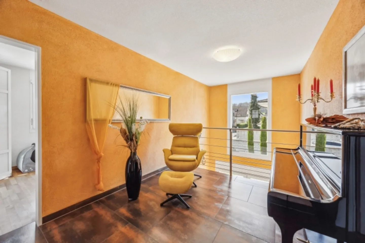 Maison individuelle bien entretenue avec jardin méditerranéen à Suhr - Photo 4 sur 13