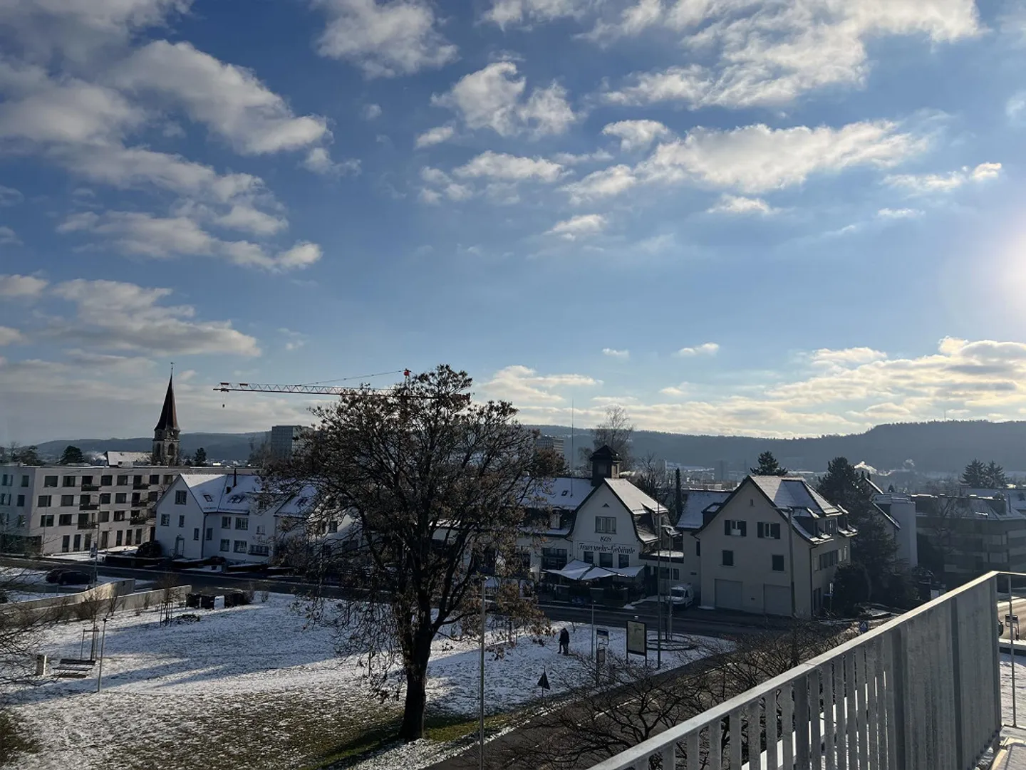 Charmante appartement neuf de 2,5 pièces en construction bois moderne - première occupation - Photo 3 sur 7