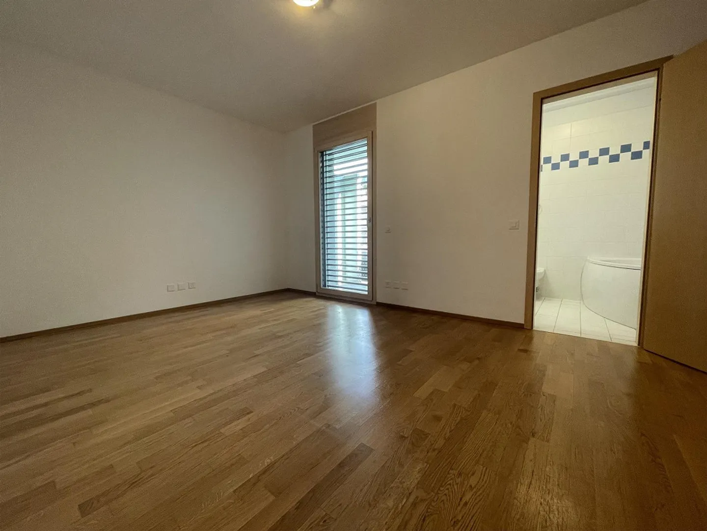 Fascinating 4.5 Apartment on the Top Floor with Mezzanine - Photo 9 of 13