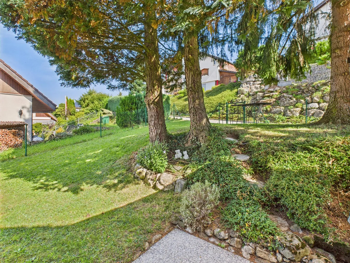 Casa bifamiliare con vista libera sulle montagne e sulla campagna - Foto 10 di 11
