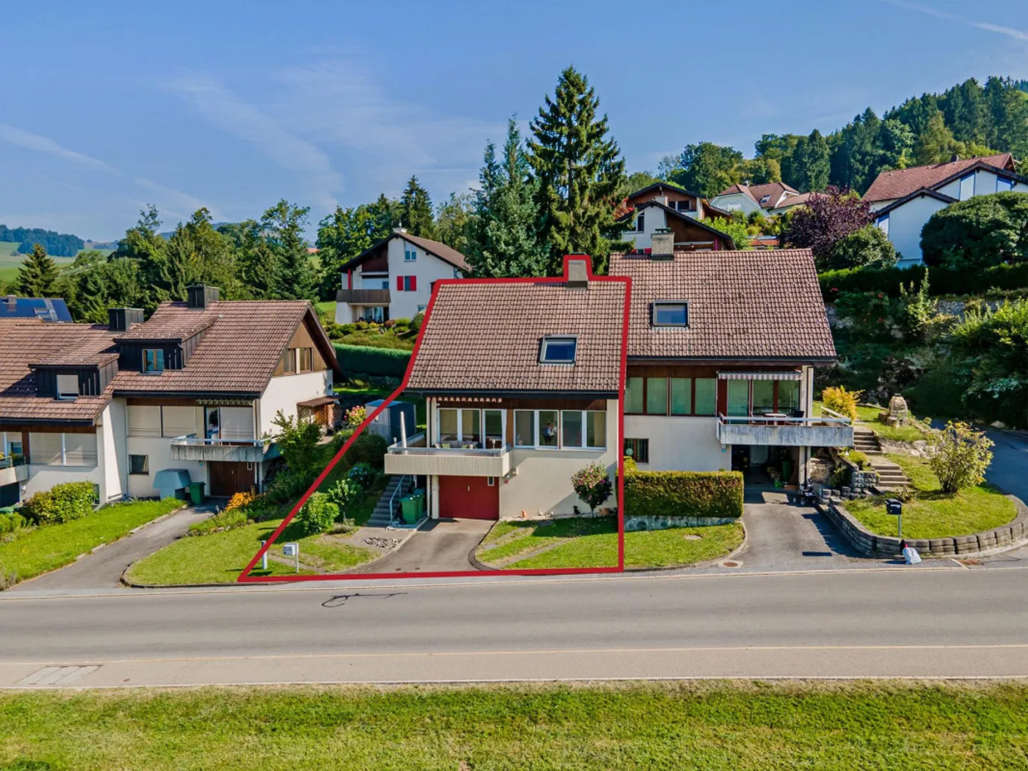 Casa bifamiliare con vista libera sulle montagne e sulla campagna - Foto 11 di 11