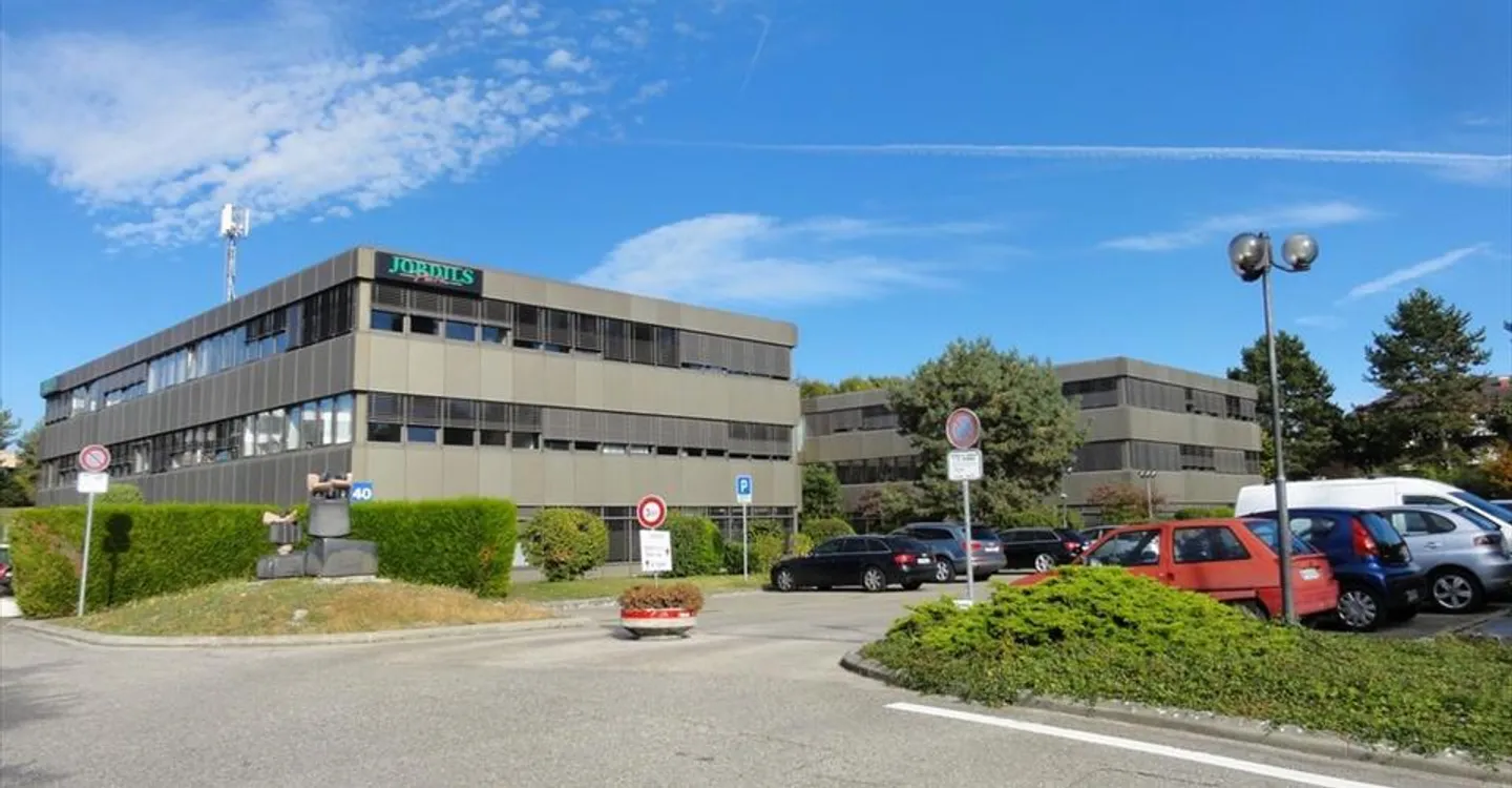 Spazio ufficio in affitto - Foto 2 di 3