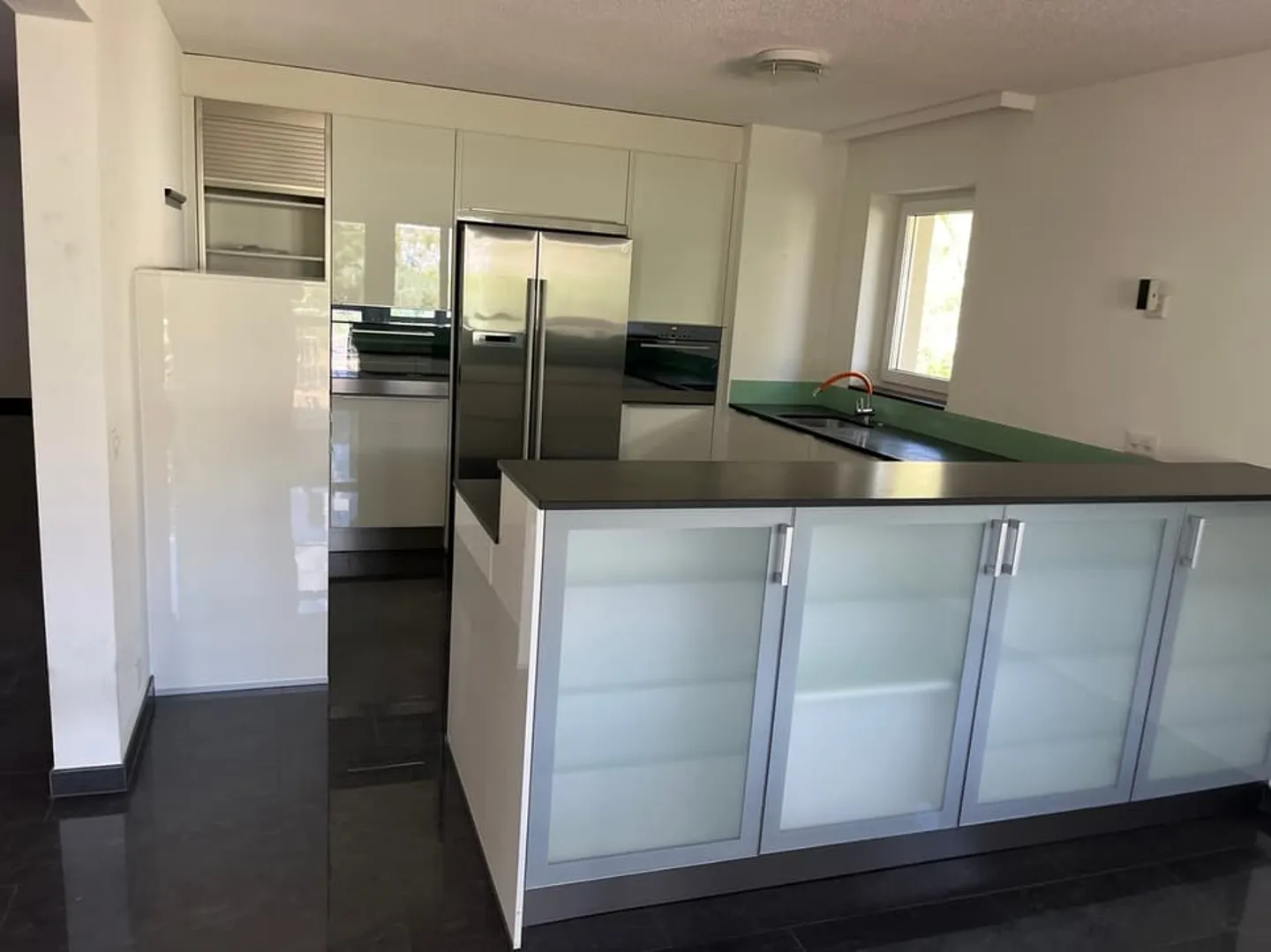 Villa con appartamento separato a Leuk-Stadt - Foto 8 di 13