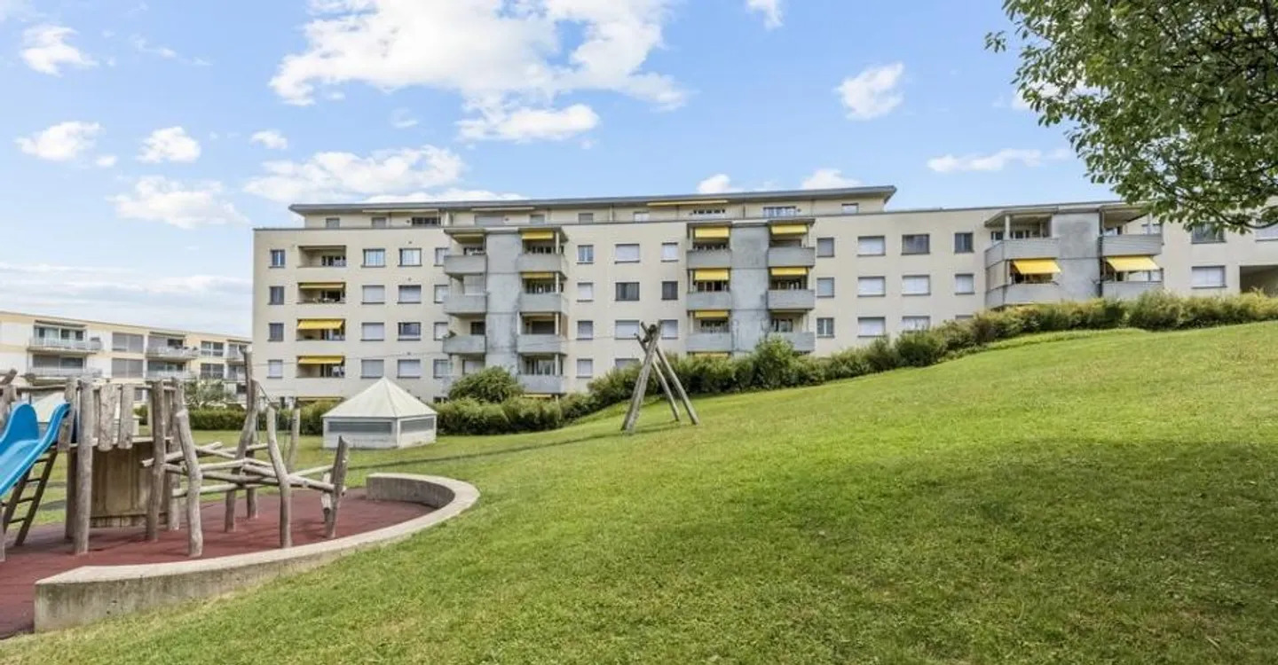 Charming 4.5 room apartment in Wittenbach - Photo 1 of 10