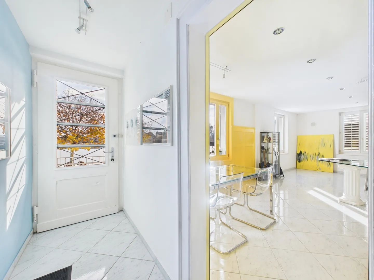 Charming Villa with Mountain Views - Photo 2 of 15