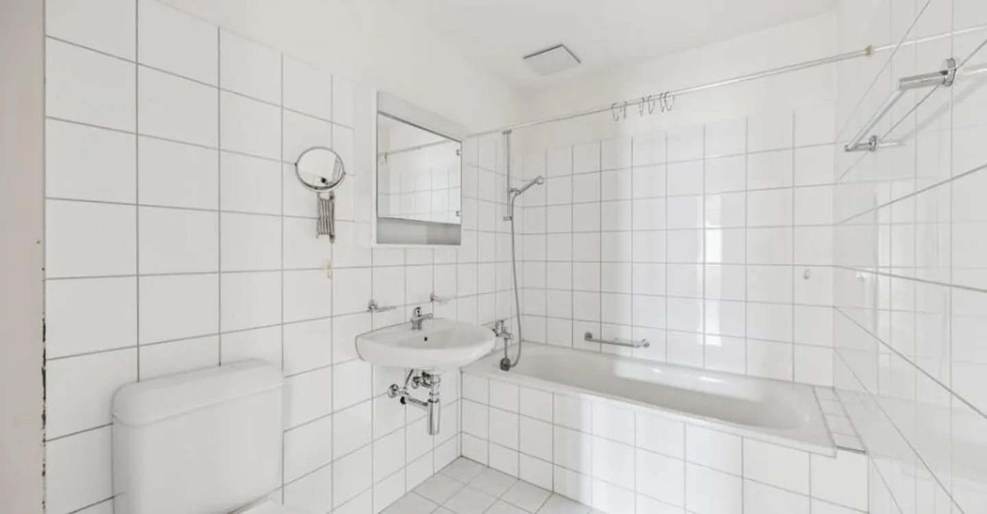 Charming 4.5 room apartment in Wittenbach - Photo 7 of 10