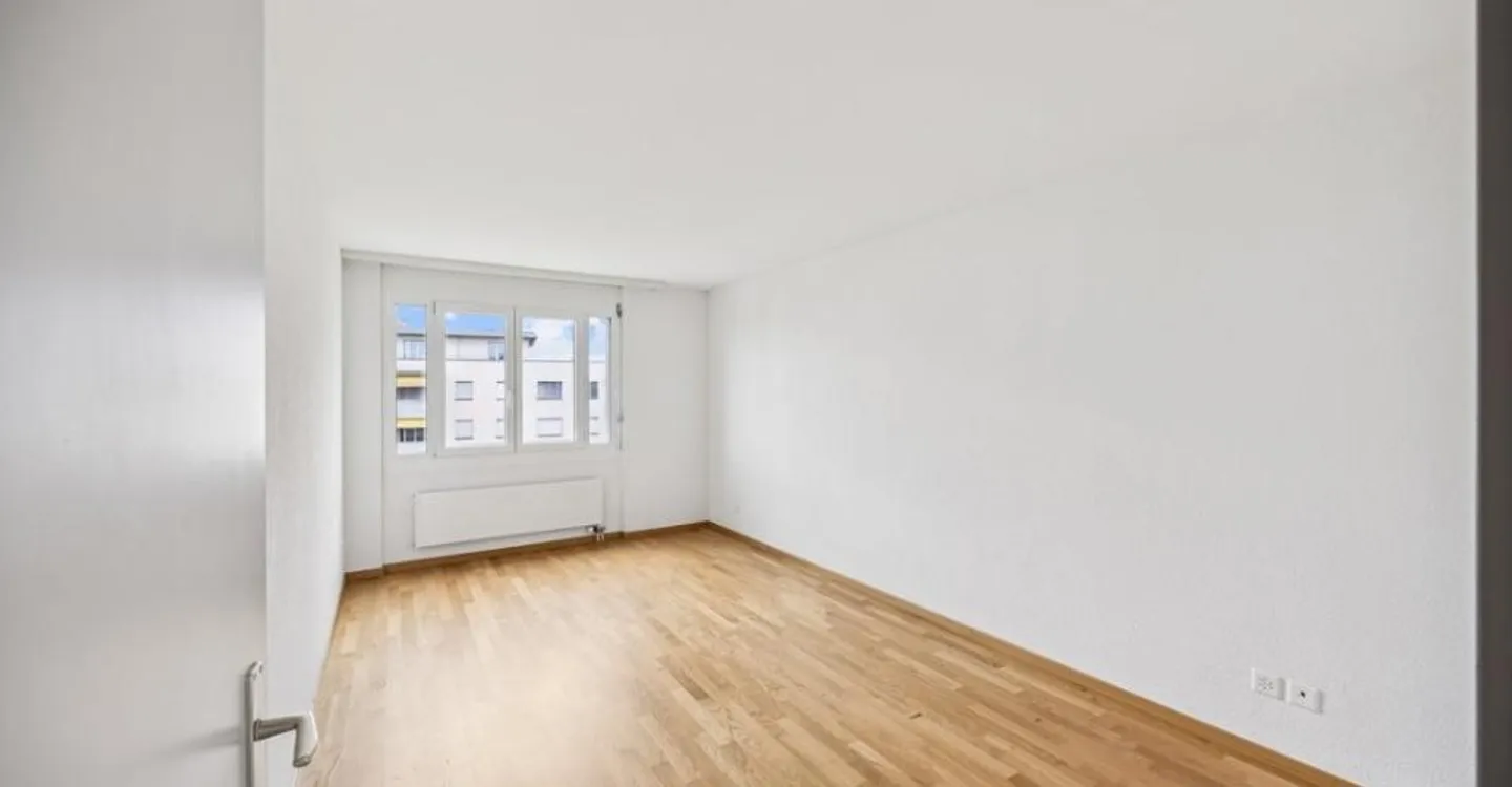 Charming 4.5 room apartment in Wittenbach - Photo 4 of 10