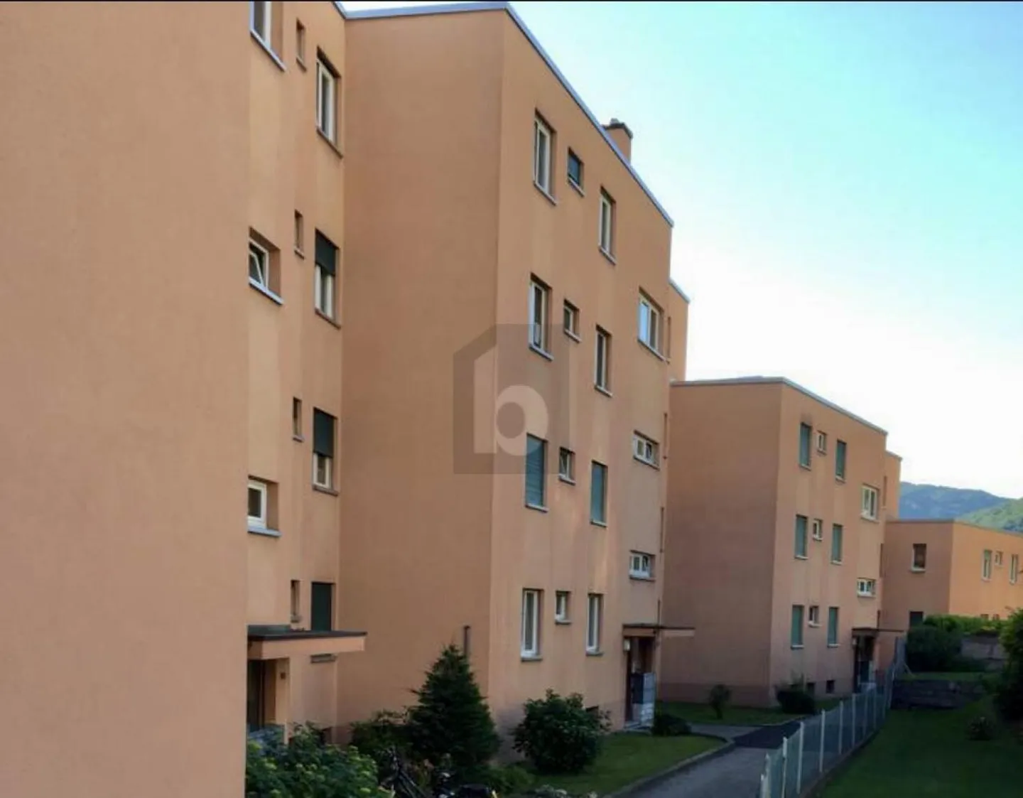 HELLER WOHNUNG MIT POOL - Foto 2 von 5