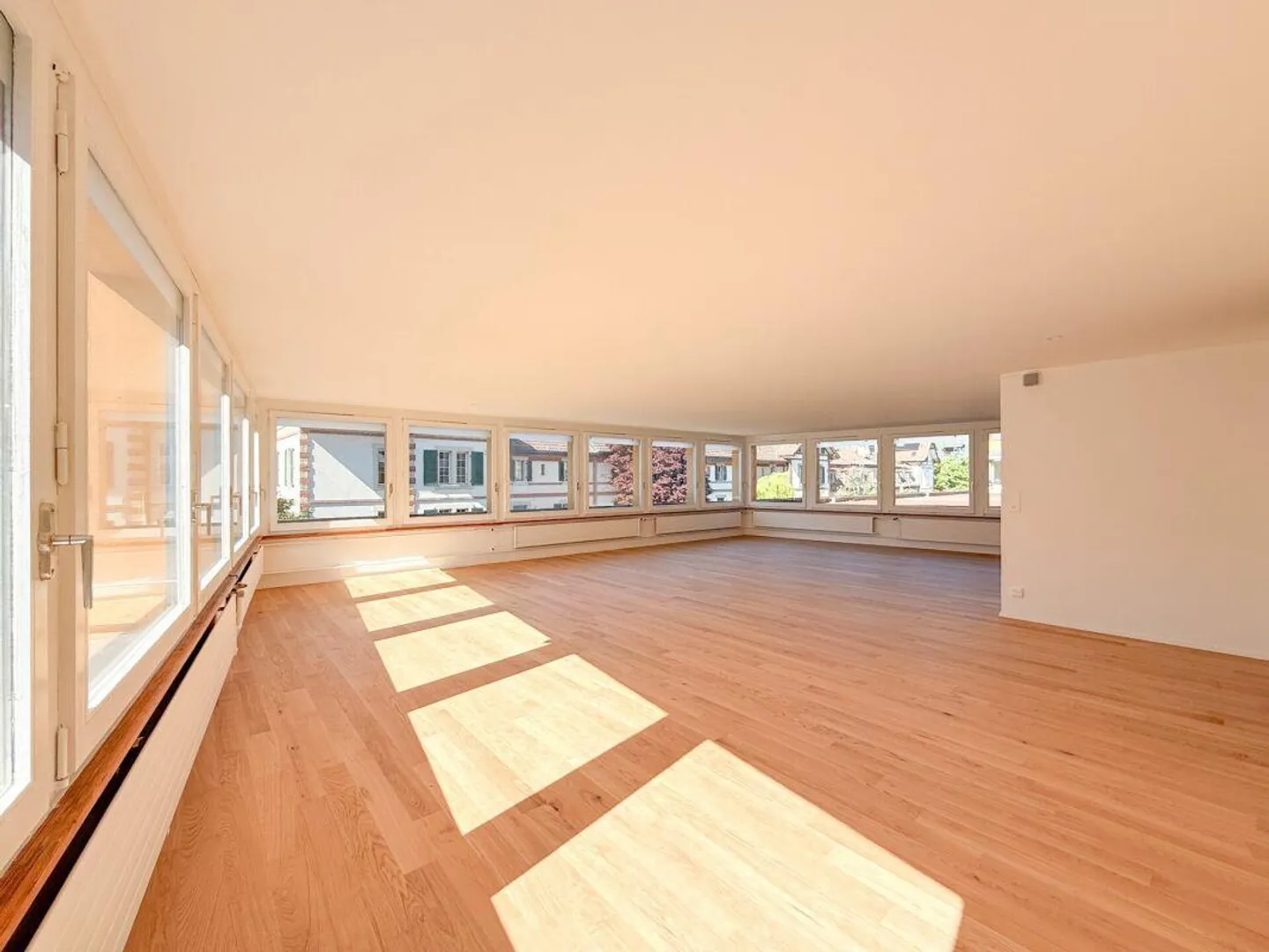 Espace commercial dans la Länggasse - Photo 2 sur 6
