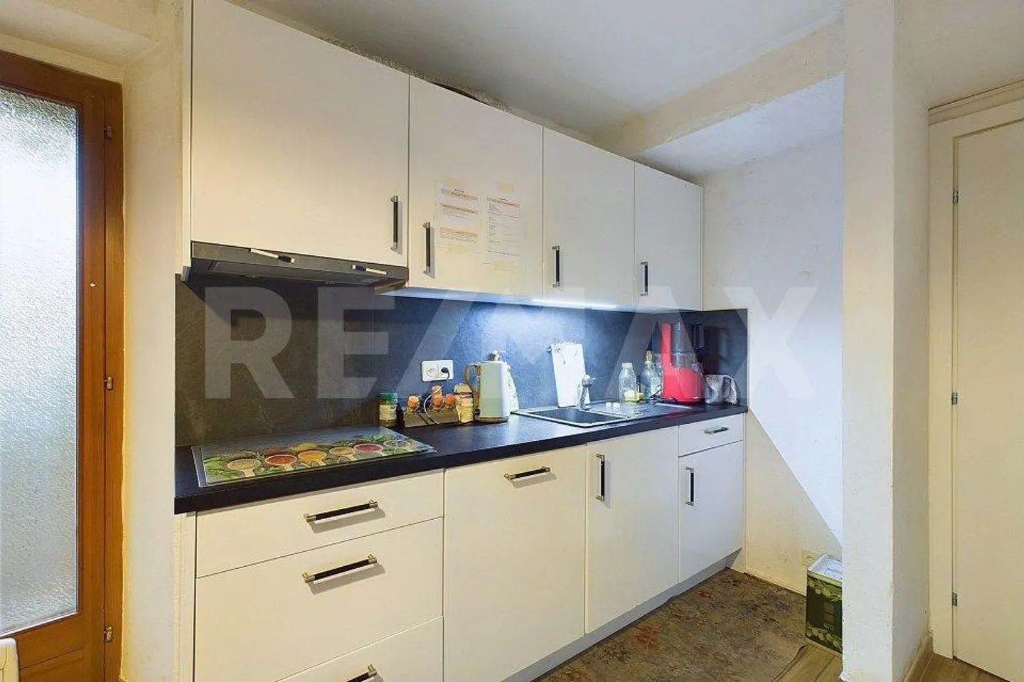 Bella casa di 4 stanze a Carasso con giardino nelle vicinanze - Foto 9 di 13