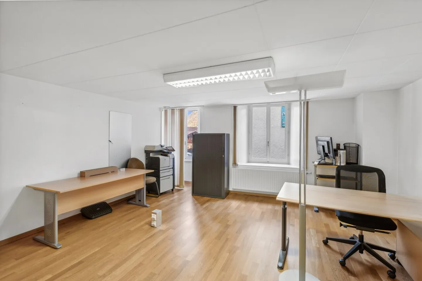 Mischgebäude im Herzen des Dorfes Ollon - Foto 6 von 13