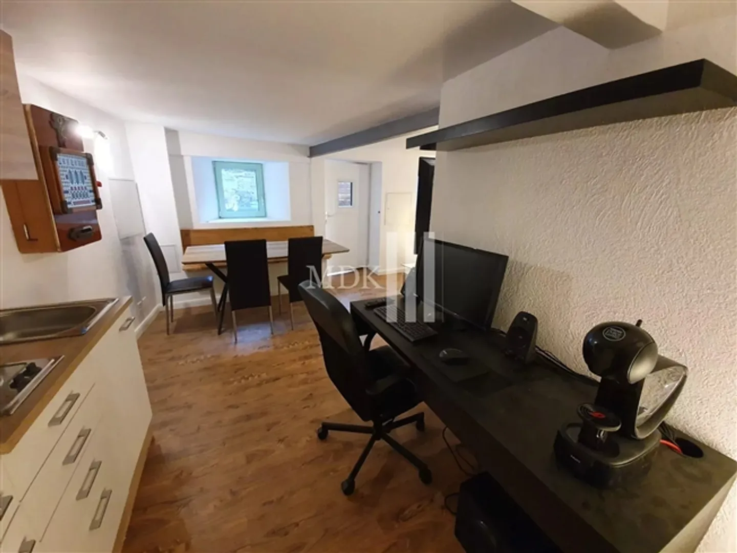 For rent in Saint-Gingolph a studio on the ground floor - Photo 3 of 6