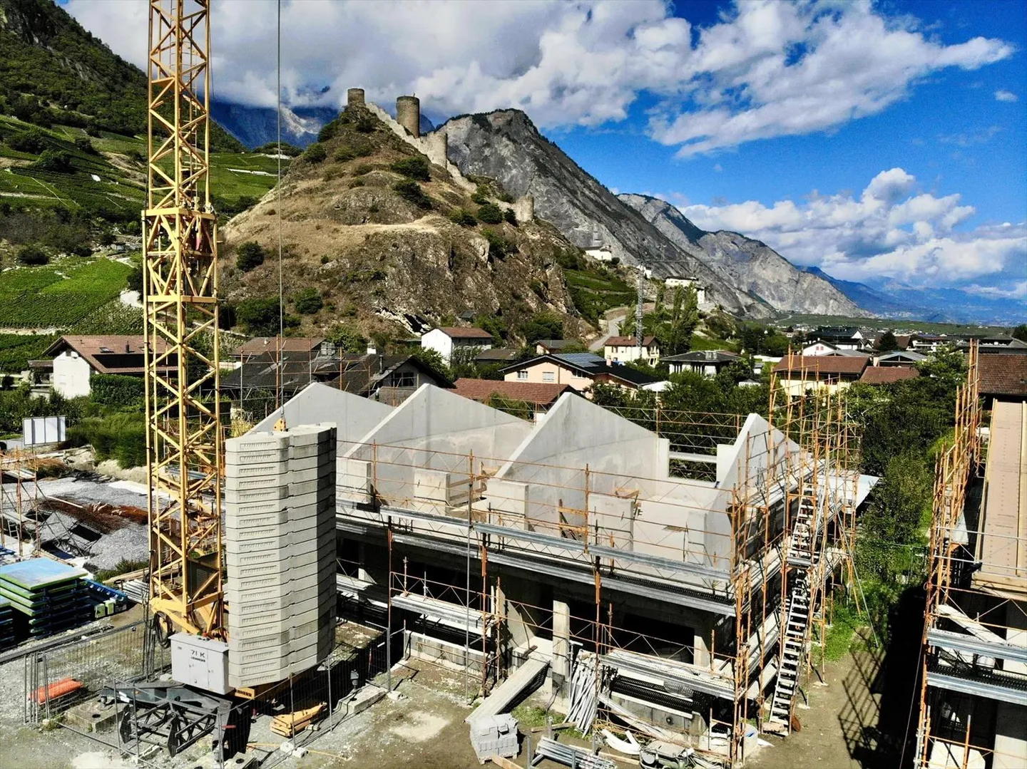 MAISON DE CAMPAGNE SEMI-DÉTACHÉE DE LUXE 181 M2 - Photo 2 sur 10