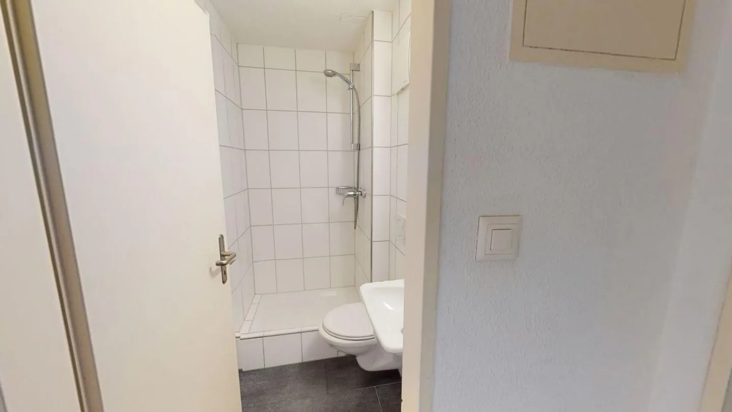 L'appartement en ville vous attend! - Photo 3 sur 7