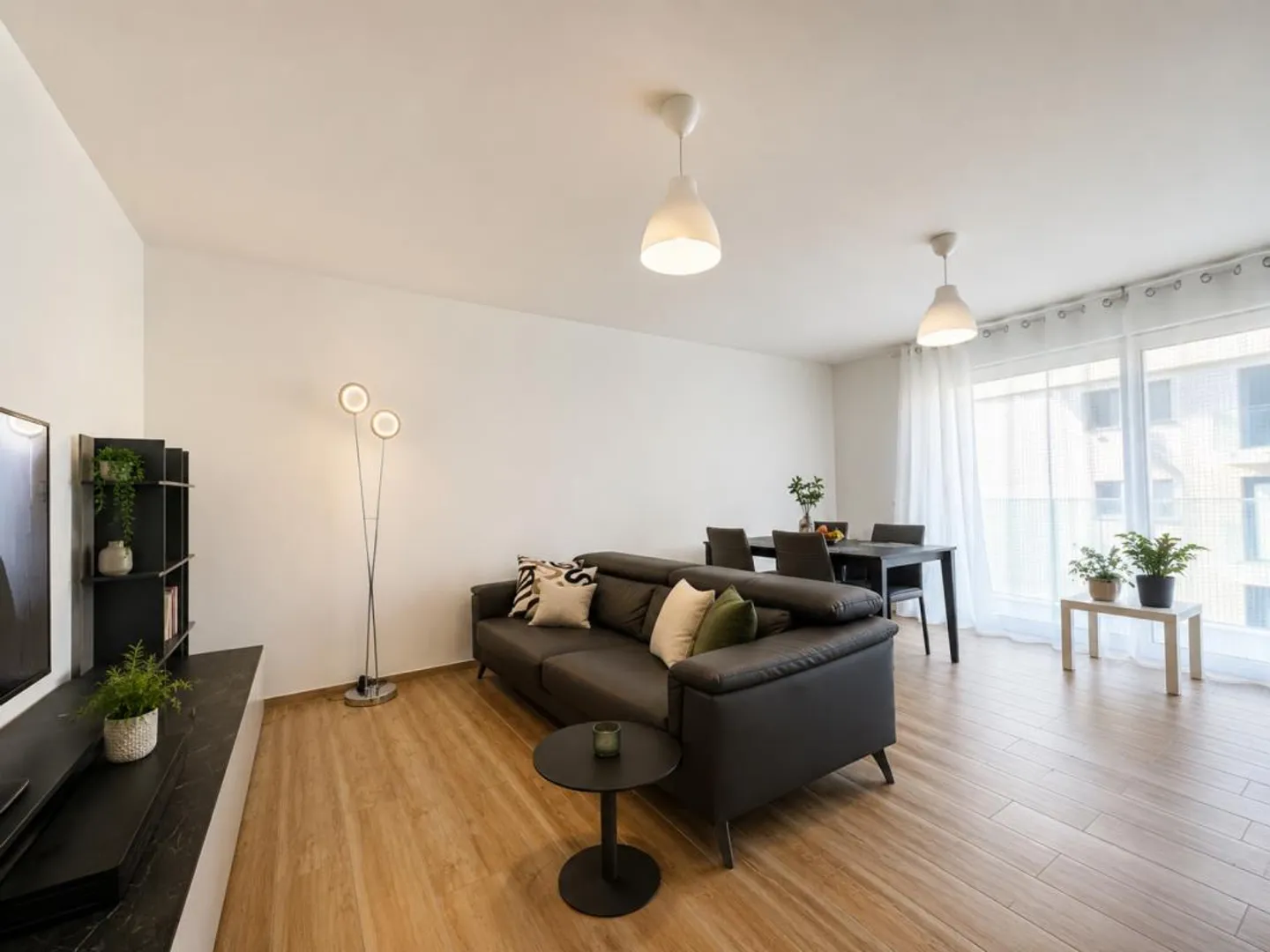 Bright and modern 2.5 room apartments - Photo 3 of 4