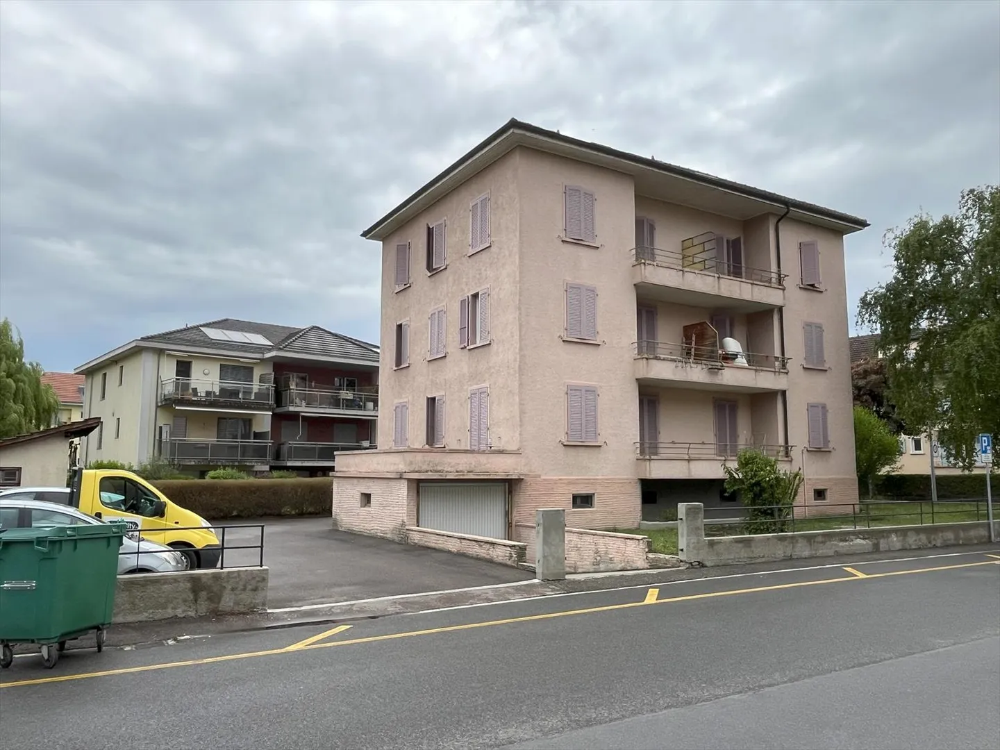Yverdon-les-Bains - Immeuble locatif de 8 appartements situé dans un quartier ca - Photo 1 sur 7