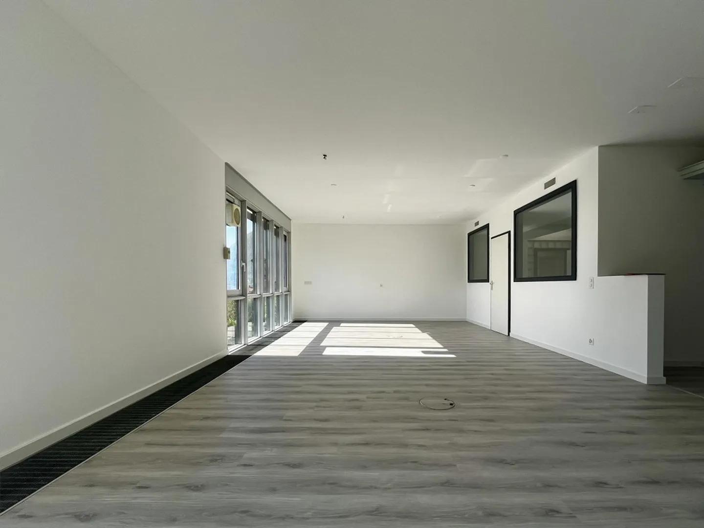 Ufficio a Lugano con vista lago - Foto 2 di 10