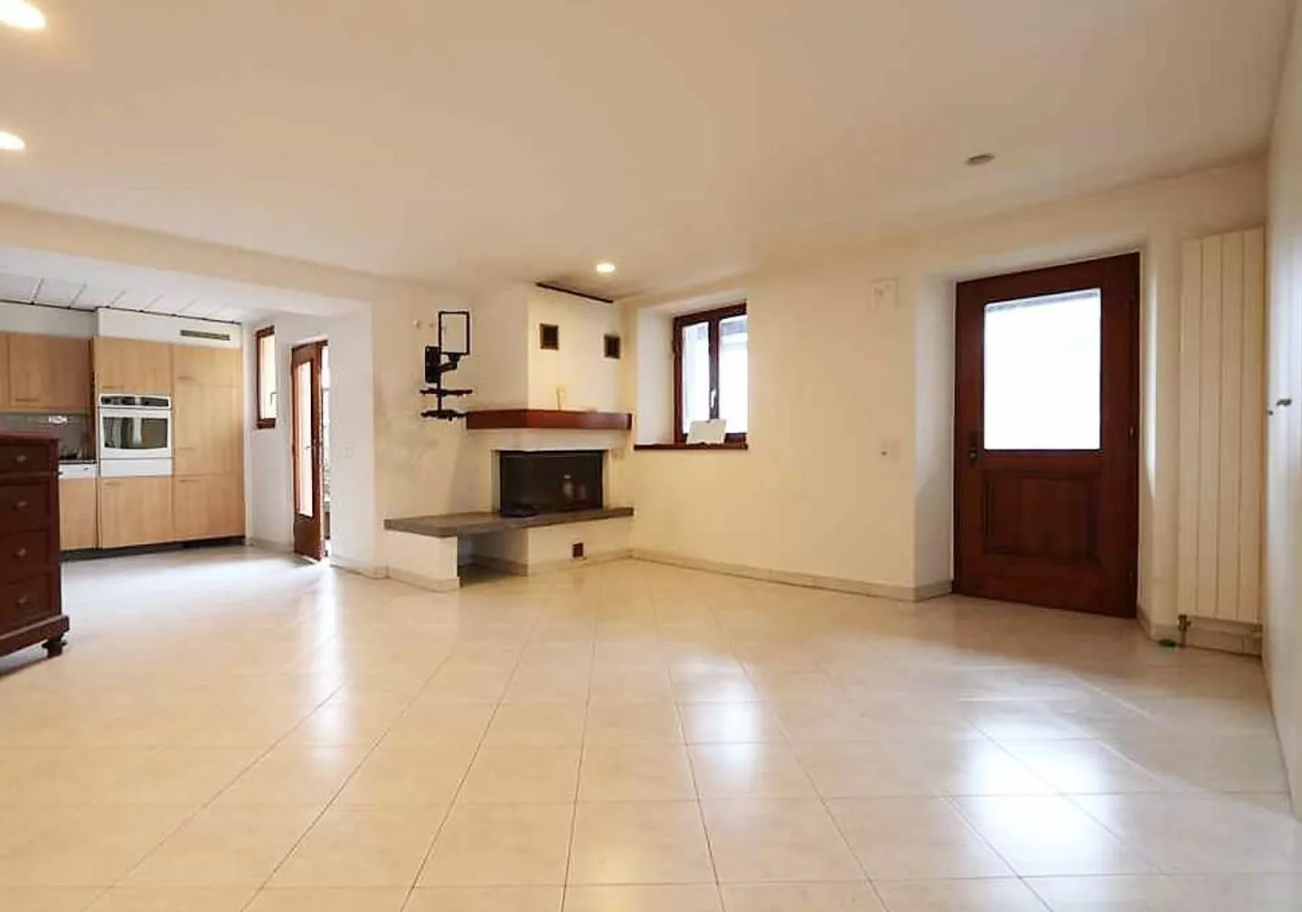 casa rusticale di 4 1/2 locali con giardino - Foto 2 di 19