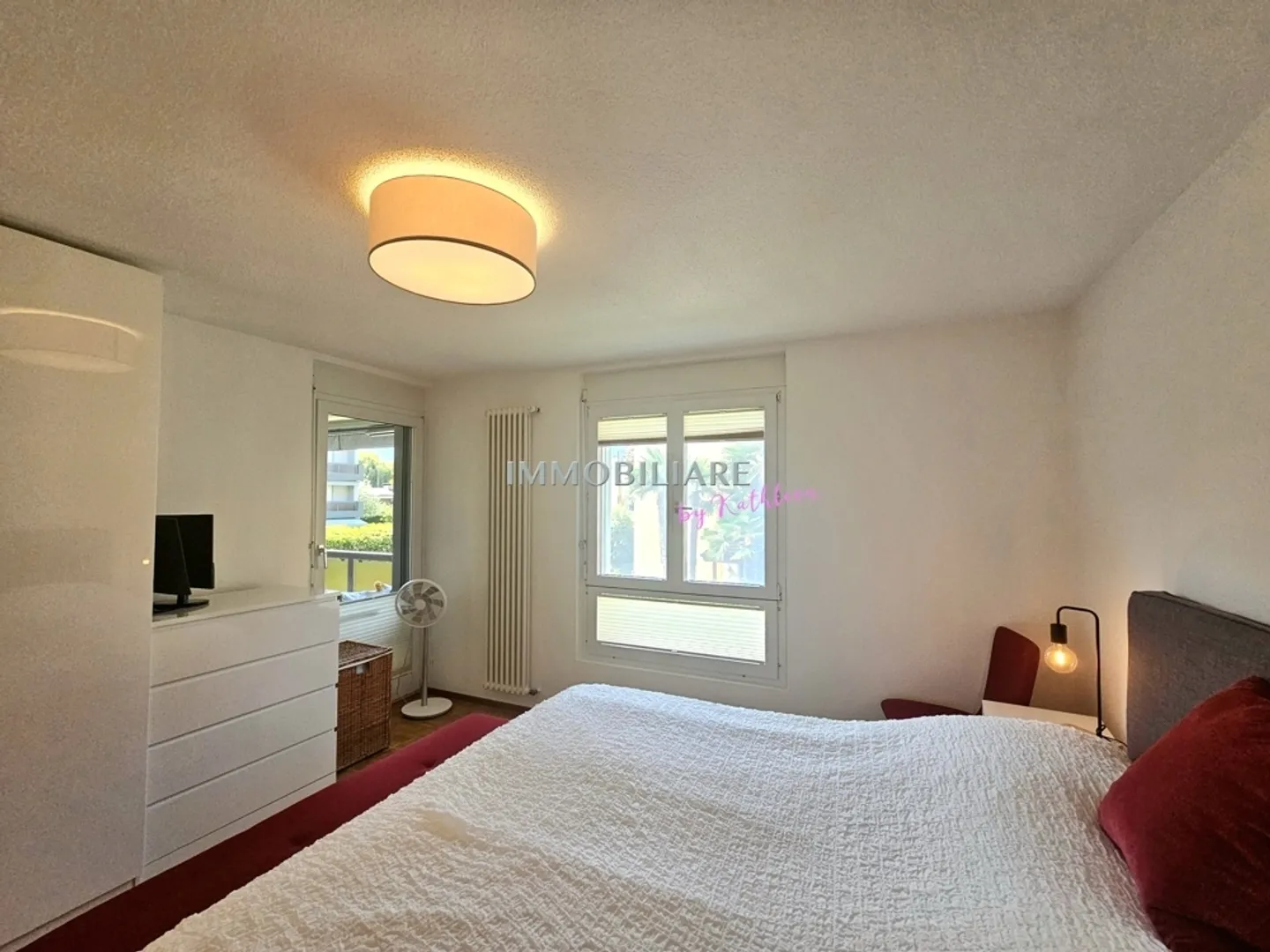 Appartamento per vacanze ristrutturato con stile in posizione tranquilla con camino e 2 balconi - Foto 11 di 13