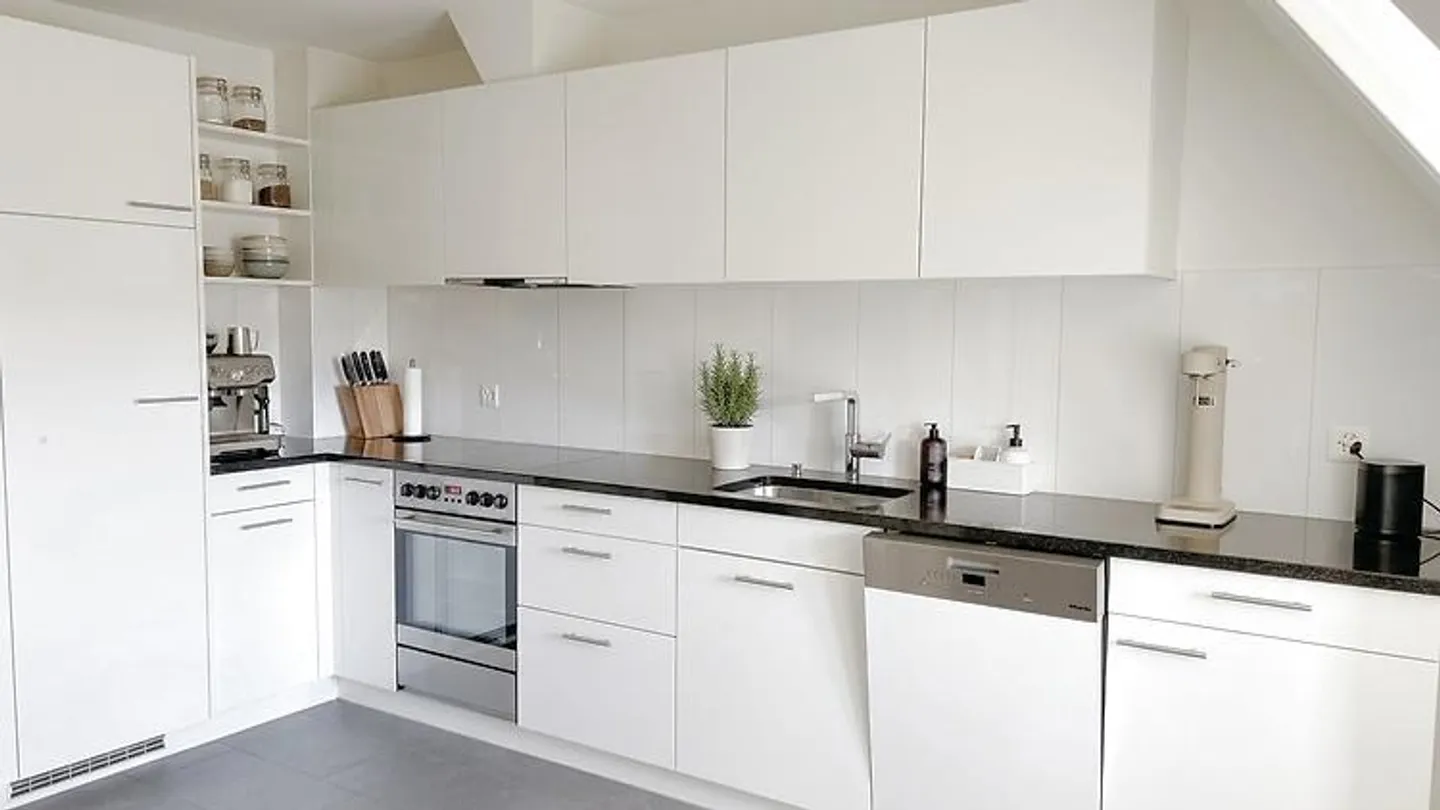 2½ ZI-WOHNUNG IN BERN - LÄNGGASSE, MÖBLIERT, TEMPORÄR - Foto 4 von 5