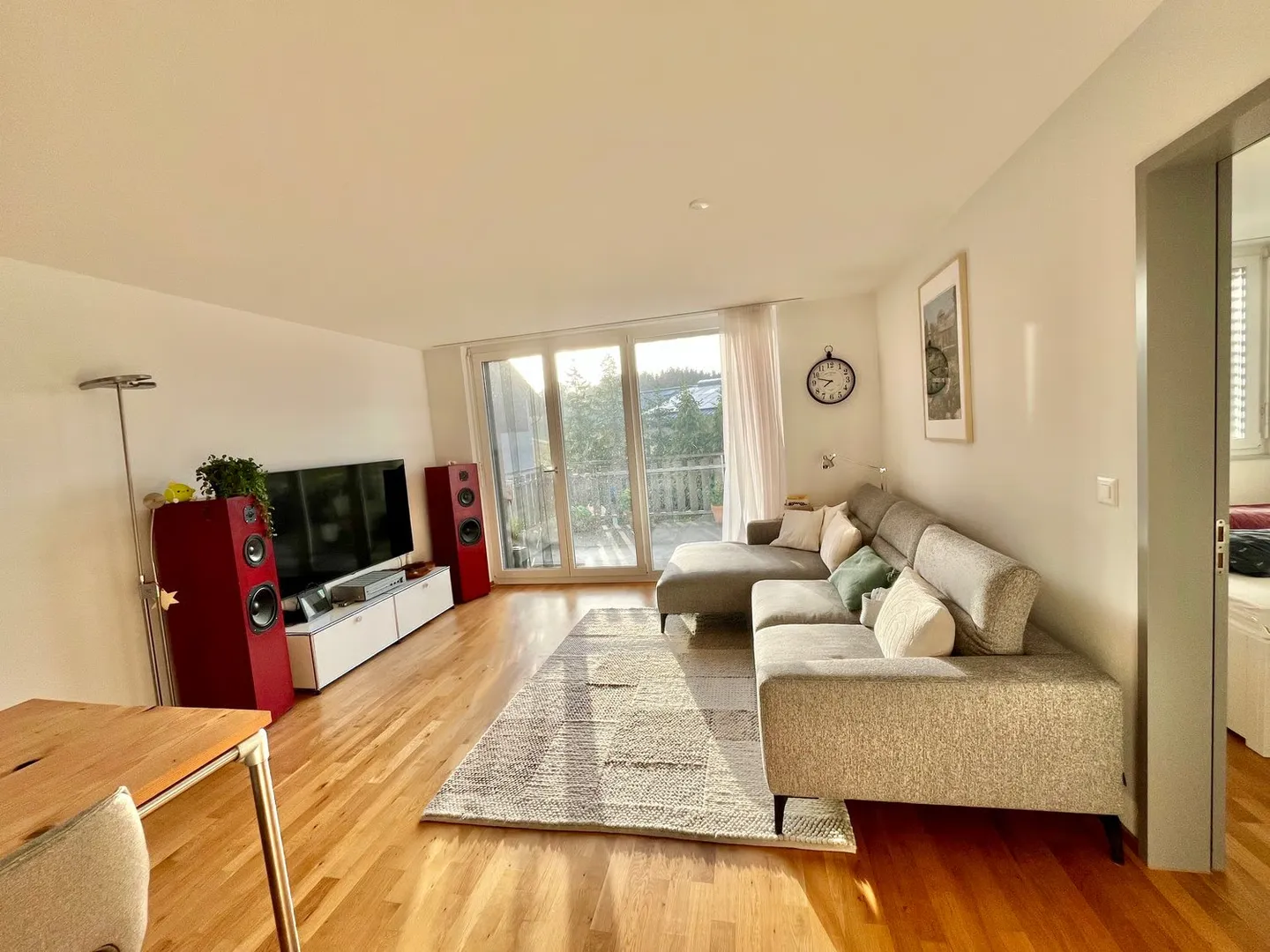Bright 4-room apartment with balcony in a quiet location - Wiesendangen - Photo 7 of 15