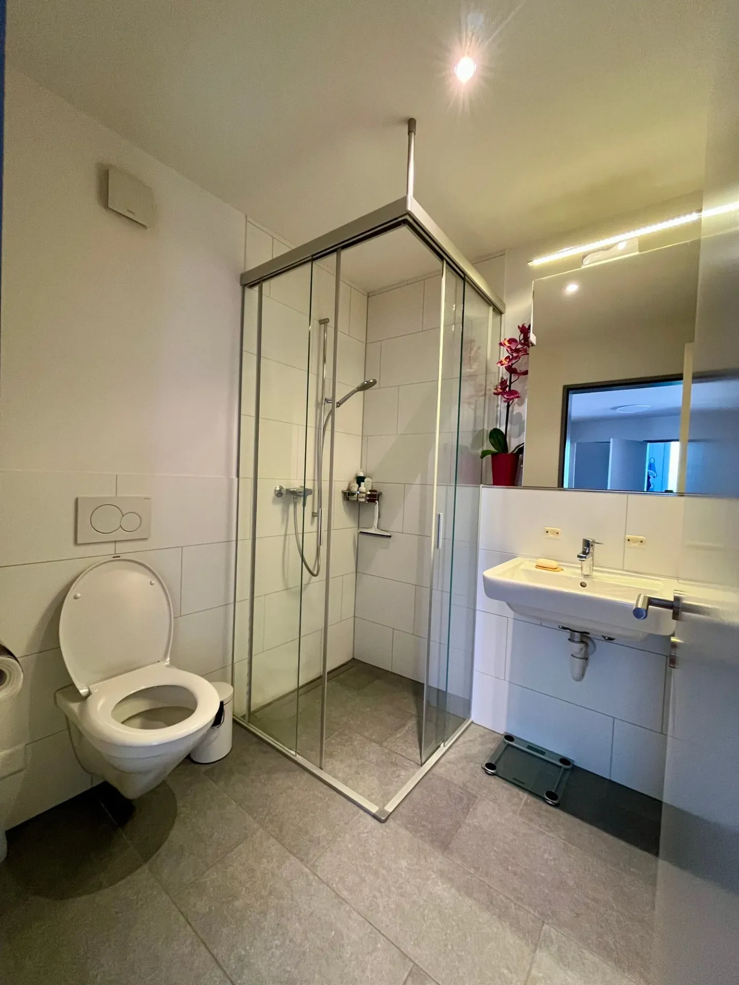 Bright 4-room apartment with balcony in a quiet location - Wiesendangen - Photo 11 of 15