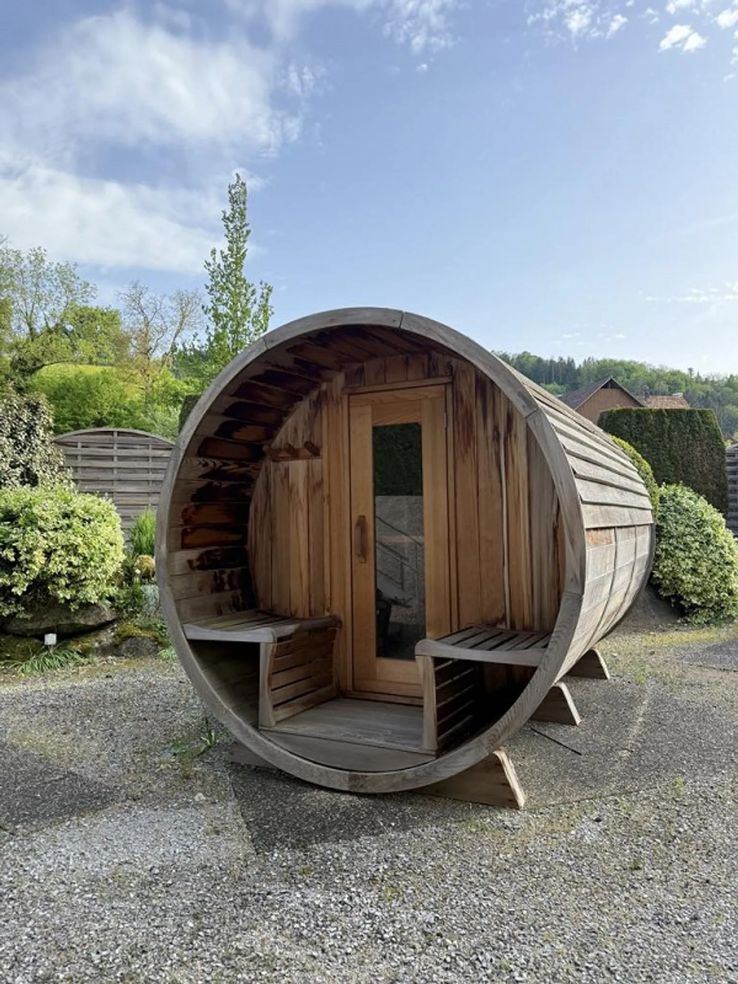 Large Single-Family House with Plenty of Surroundings near Frauenfeld - Photo 5 of 10