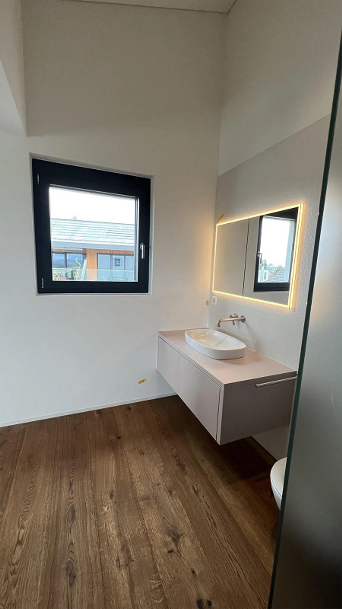 Moderne 3.5-Zimmer-Wohnung mit Seesicht - Foto 13 von 16